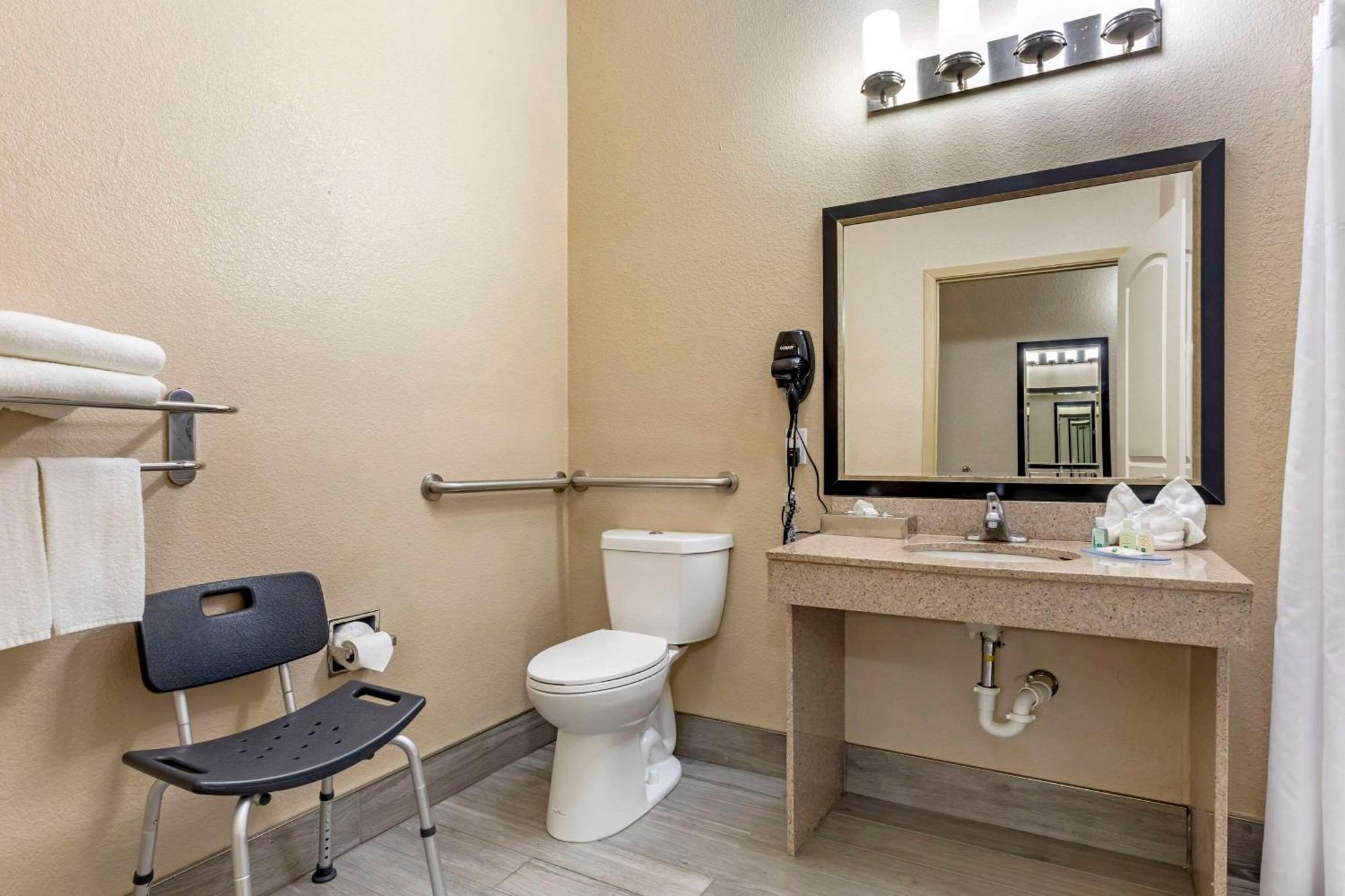Quality Inn And Suites Groesbeck Eksteriør bilde